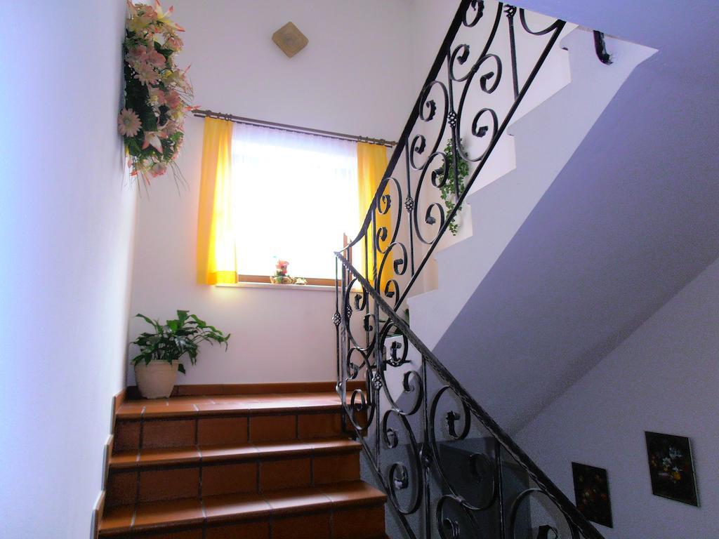 נאודרס Ferienhaus Peter Spoettl מראה חיצוני תמונה